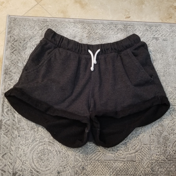 h&m lounge shorts